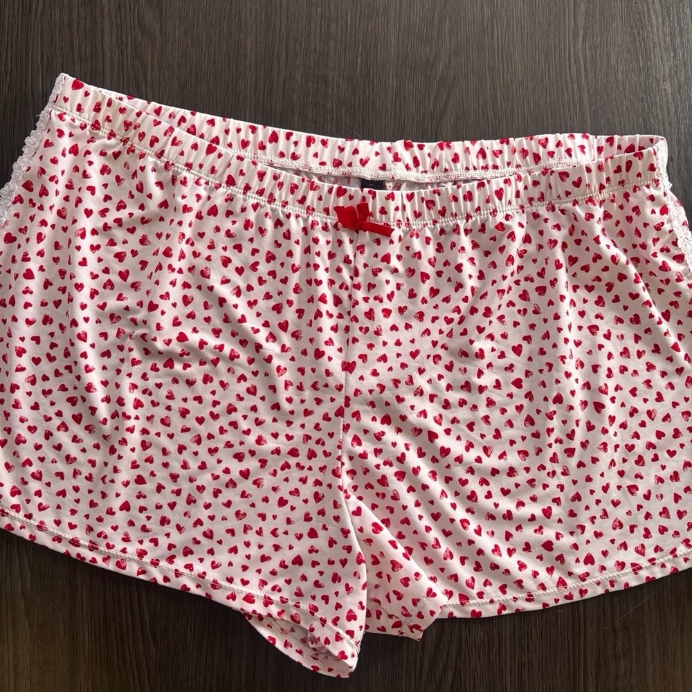 Laura Ashley Red‎ Hearts &  Lace Shorts